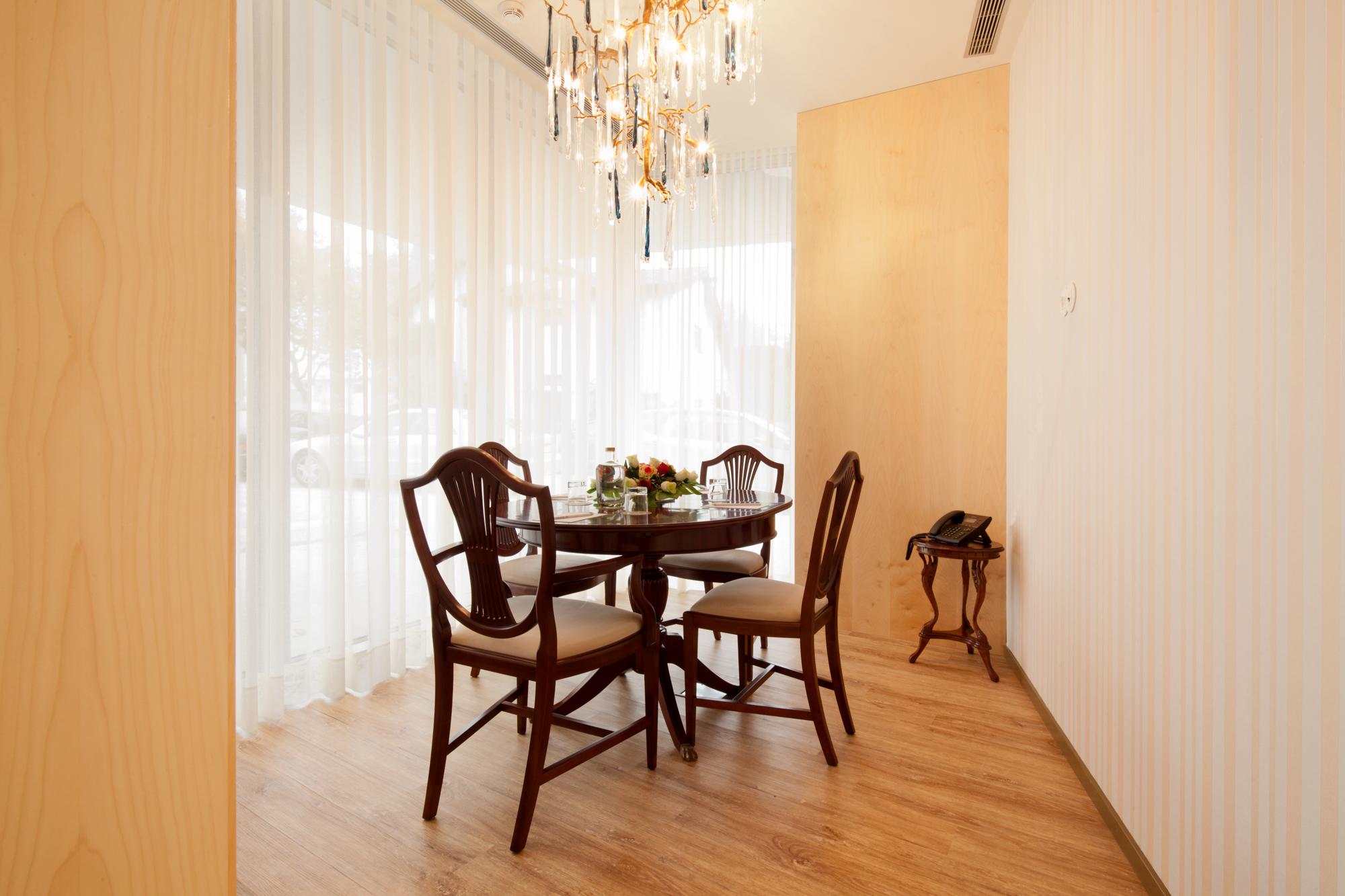 מטוסיניוס Sea Porto Hotel מראה חיצוני תמונה